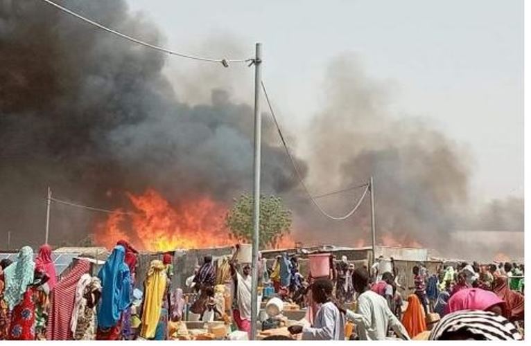 An rasa yara 2 da gidaje 1,100 a gobarar sansanin gudun hijira a Borno