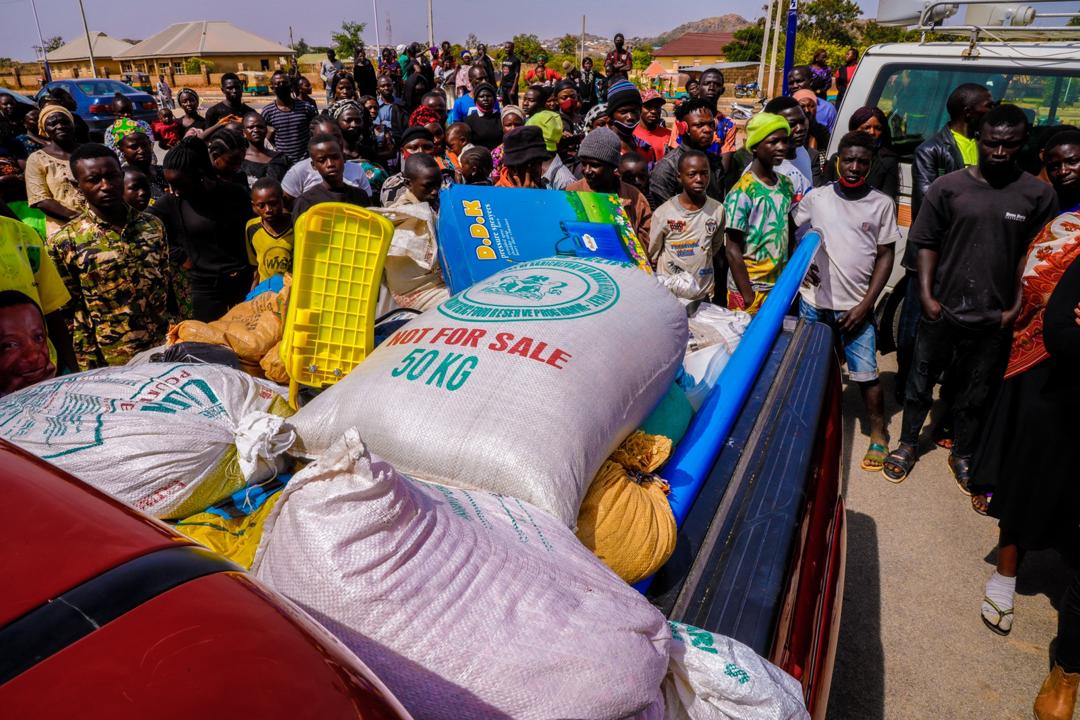 Jama’a sun dawo da kayan da aka sace a zanga-zangar yunwa a Gombe