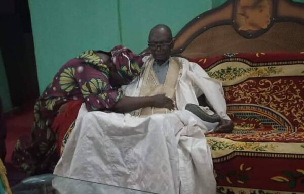 Sarkin Jaba, Danladi Gyet Maudi bayan 'yan bindiga sun sako shi. (Hoto: Ahmed Ali).