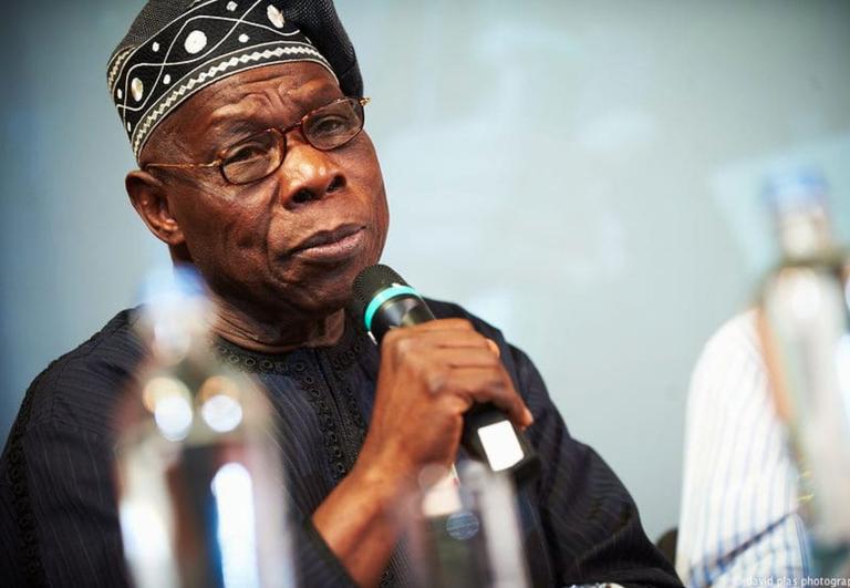 Akwai gwamnonin da suka nemi wa’adin mulki na uku — Obasanjo