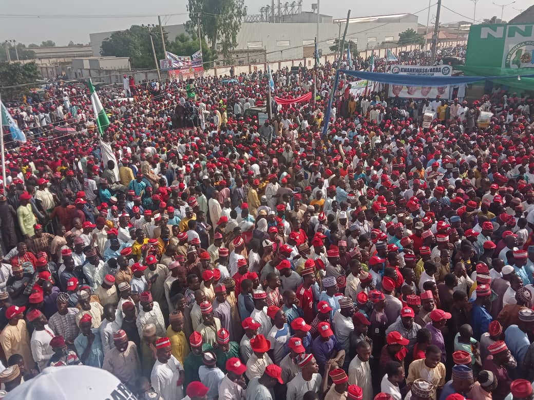 Hotuna: Yadda ’yan Kwankwasiyya suka yi wa Kano cikar kwari