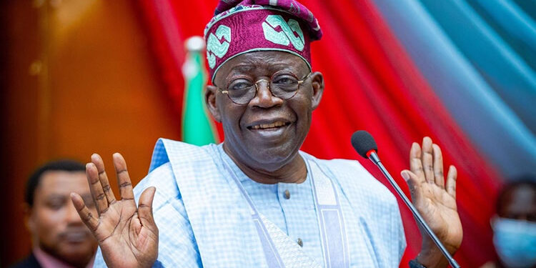 Ba mu da shirin sake kara farashin man fetur a yanzu – Tinubu