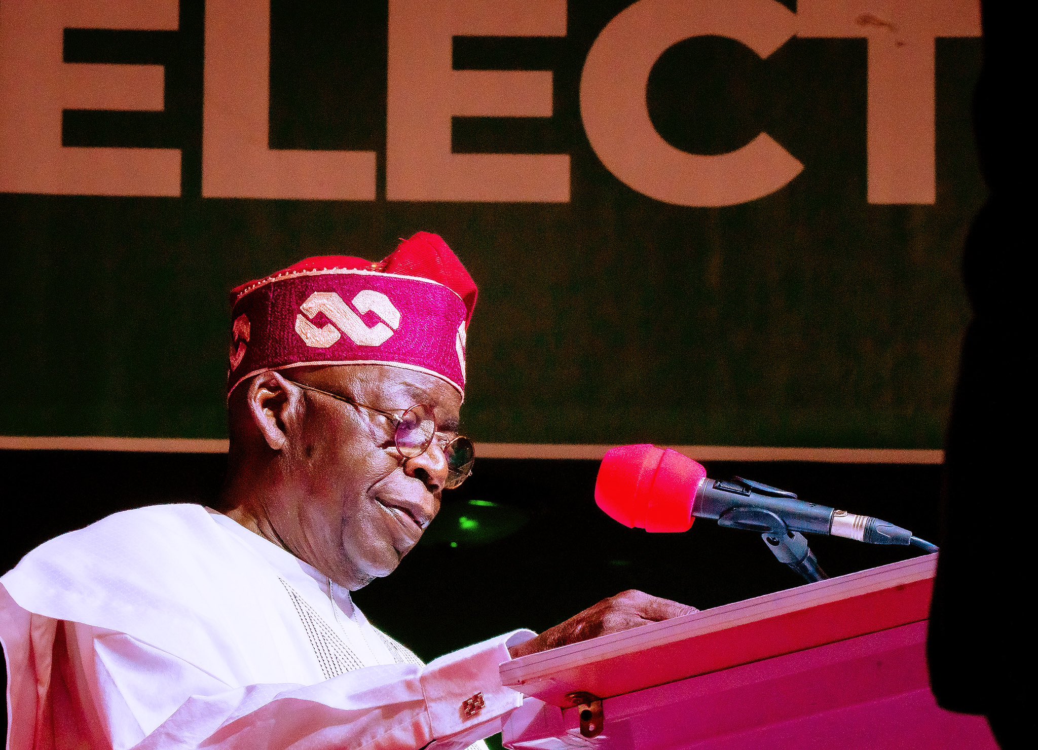 KAI-TSAYE: Yadda Rantsarwar Tinubu da Gwamnoni 28 ke gudana