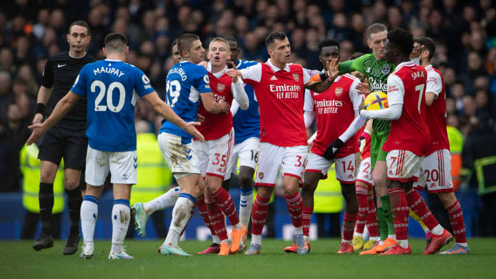 Arsenal ta karya lagon Everton a Goodison Park