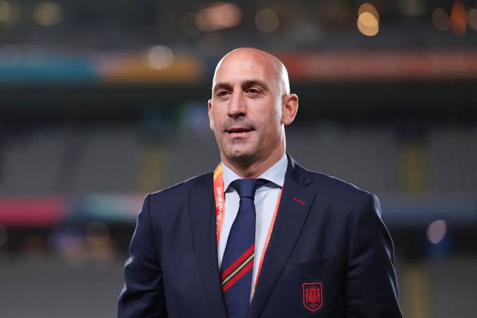 FIFA ta dakatar da tsohon shugaban kwallon Sifaniya Luis Rubiales