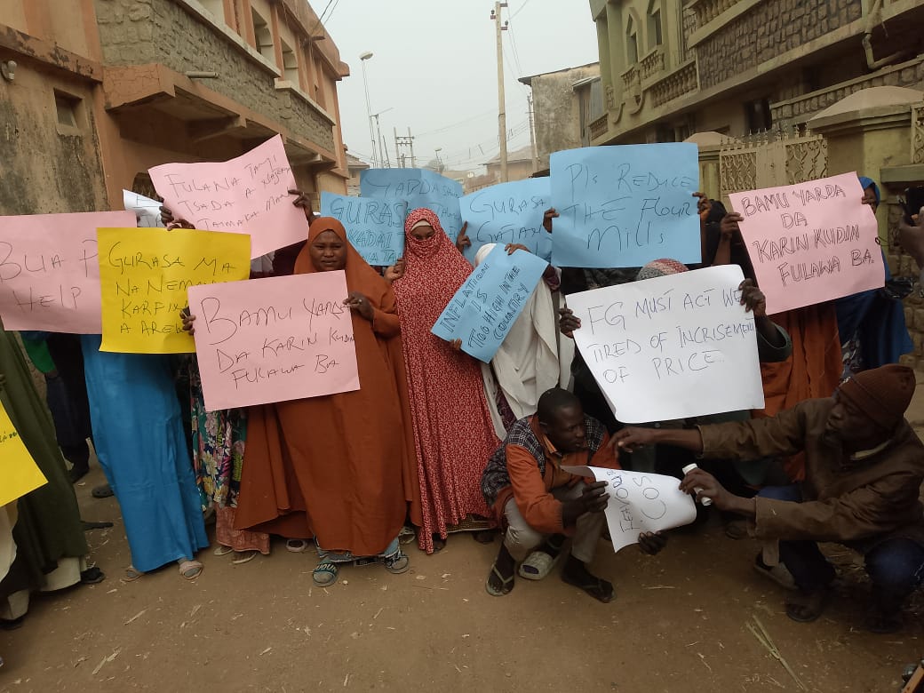 Masu Gurasa sun yi zanga-zanga kan tsadar fulawa a Kano