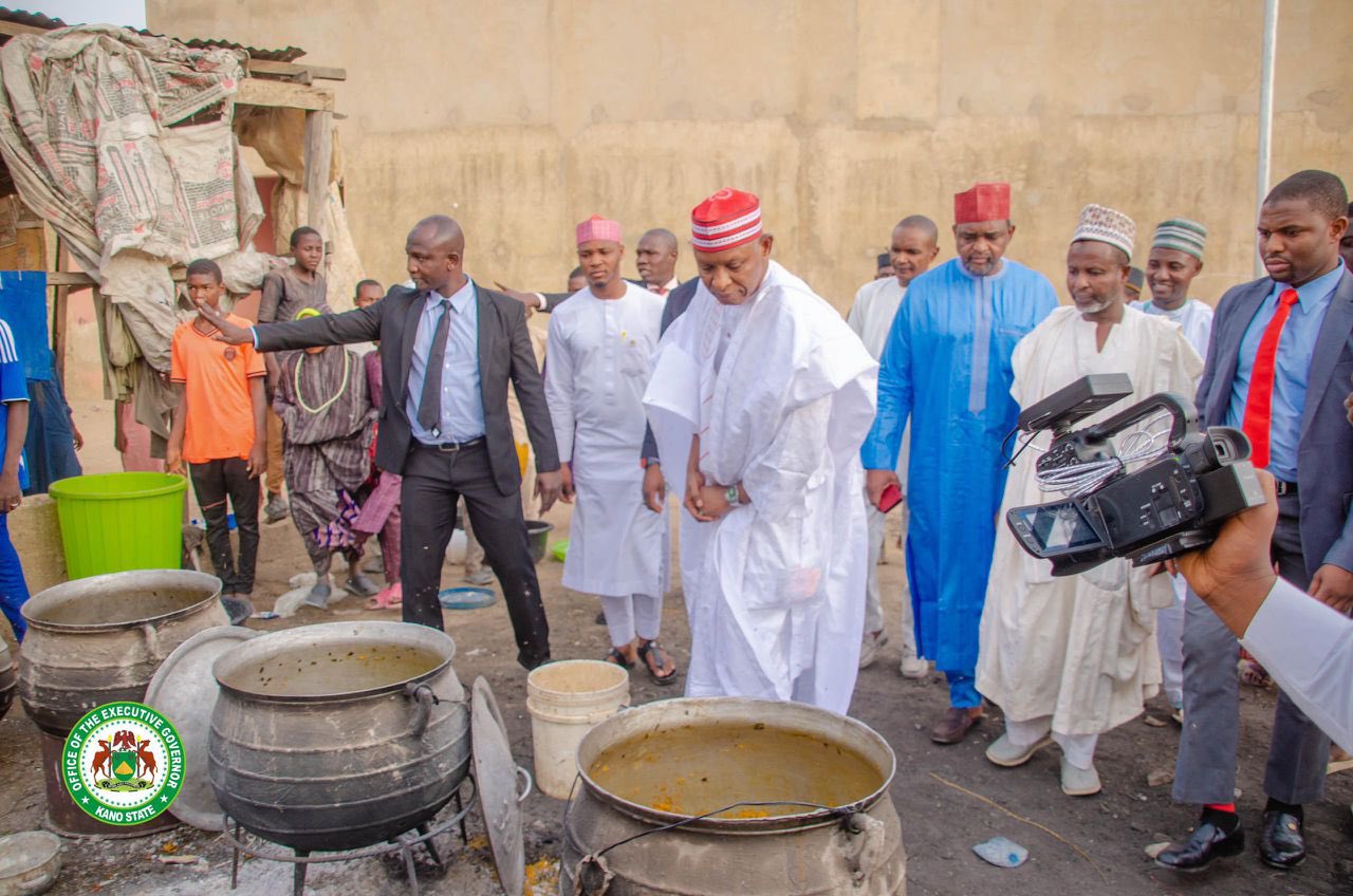 Ina cikin takaici kan irin abincin azumi da ake raba wa Kanawa — Gwamnan Kano