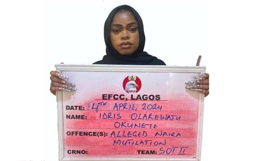 EFCC ta kama Bobrisky kan wulaƙanta takardun kuɗi