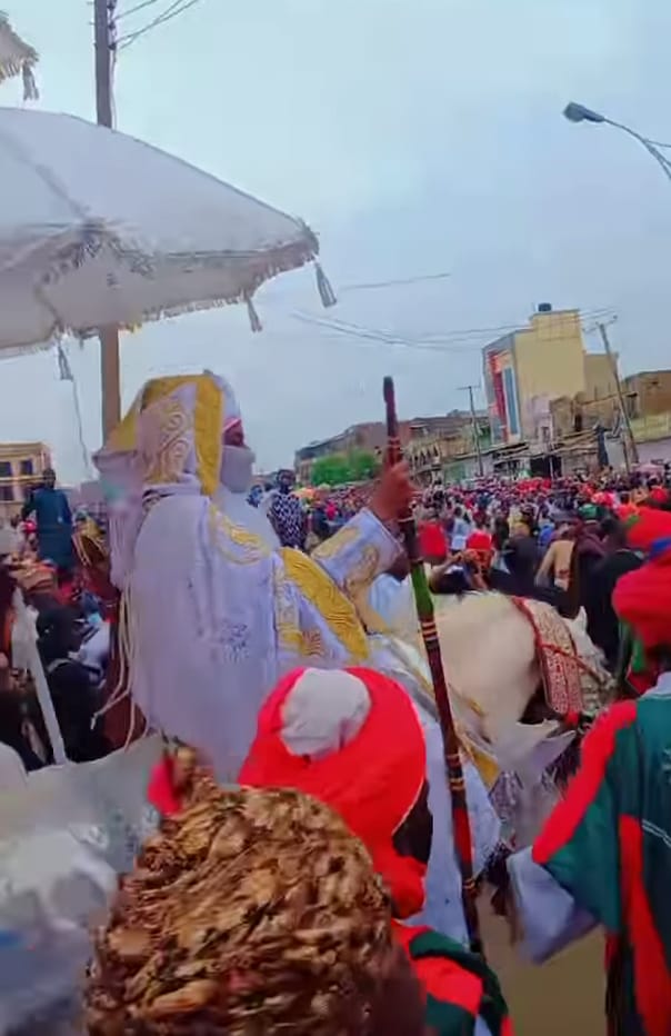 HOTUNA: Yadda Sanusi II ya yi hawan sallah a Kano