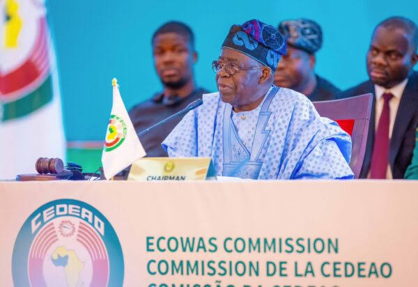 Tinubu ya sake zama shugaban ECOWAS