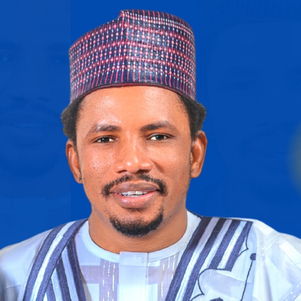 Miliyan 29 ta yi wa Sanatoci kaɗan a wata — Sanata Abbo