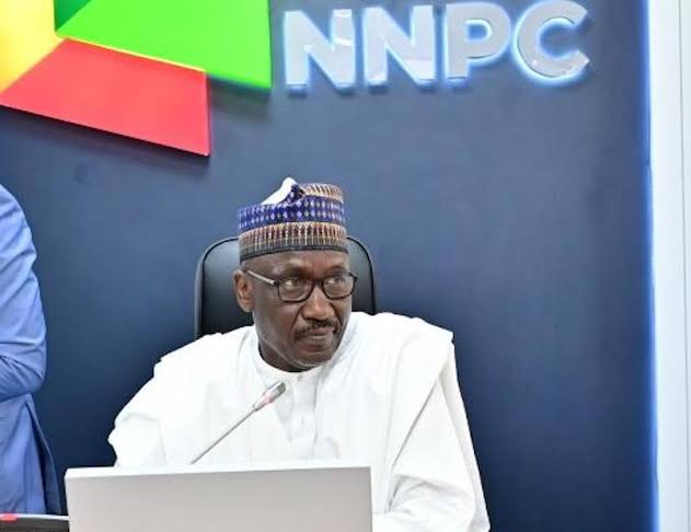 Matatar Dangote za ta iya sayar wa ’yan kasuwa fetur — NNPCL